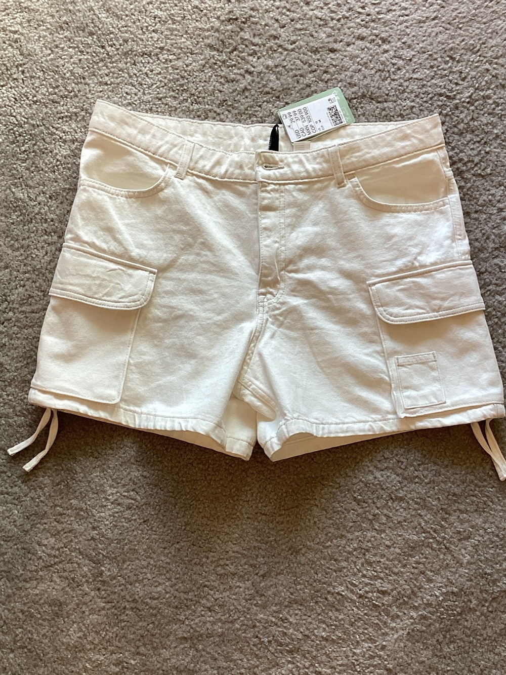 Divided Cargo Shorts with Side Pockets, Size 12, RUN BIG, SEE PHOTOS